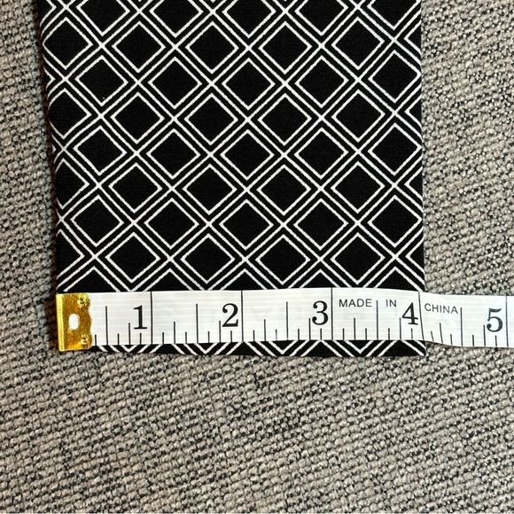 Michael Kors Faux Wrap V-Neck Woman’s Blouse Sz Small - Picture 11 of 11